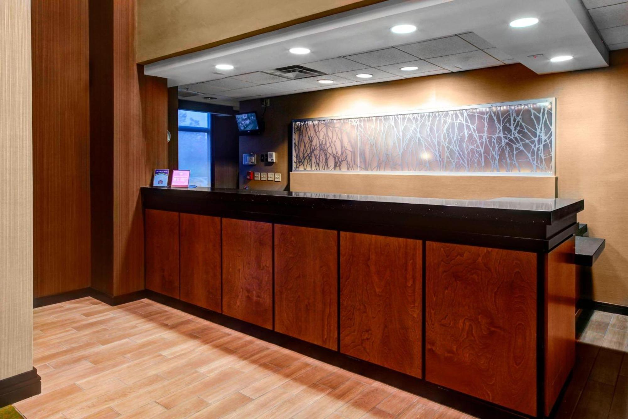 Fairfield Inn & Suites By Marriott Anniston Oxford Exteriör bild