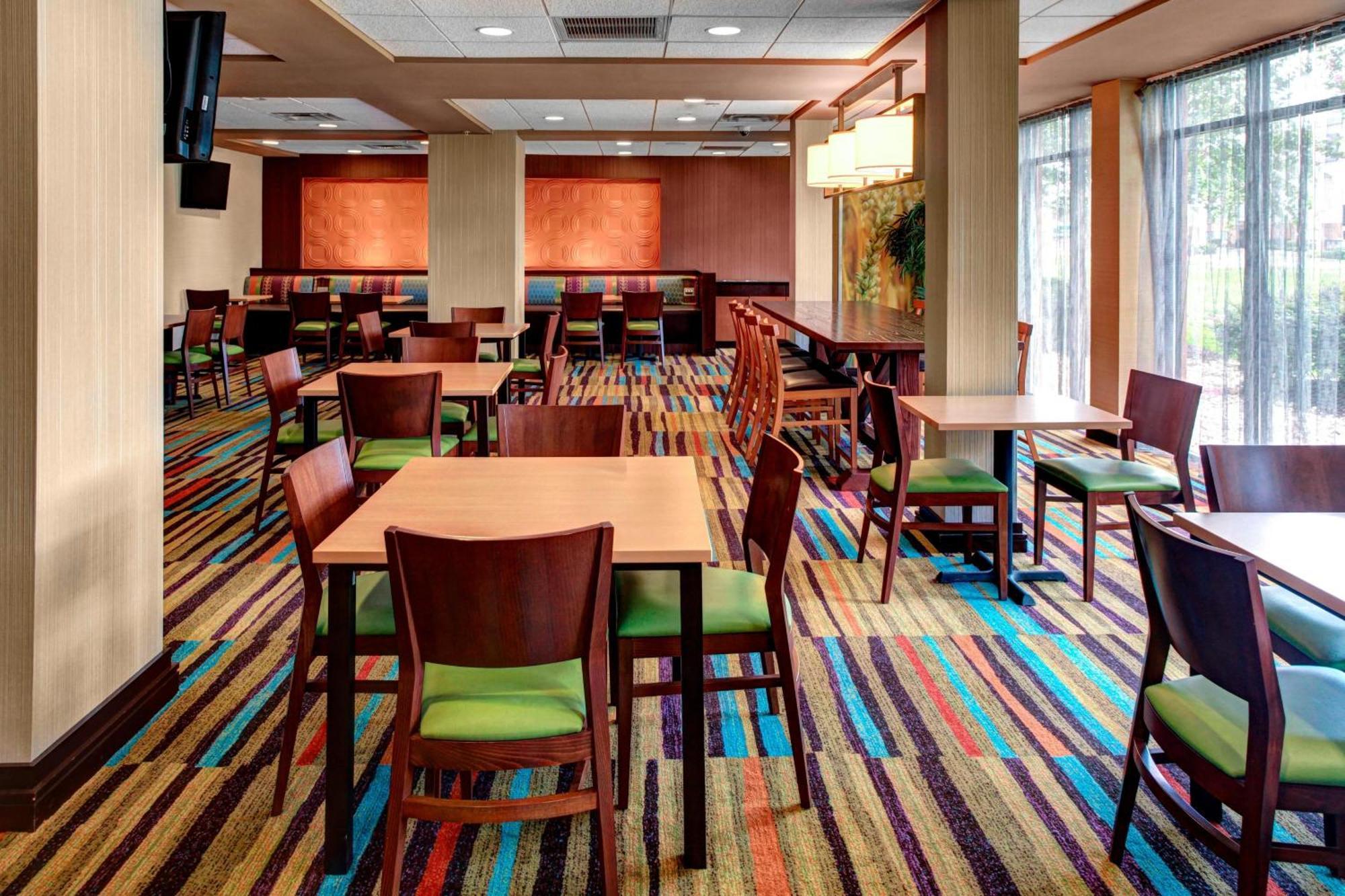 Fairfield Inn & Suites By Marriott Anniston Oxford Exteriör bild