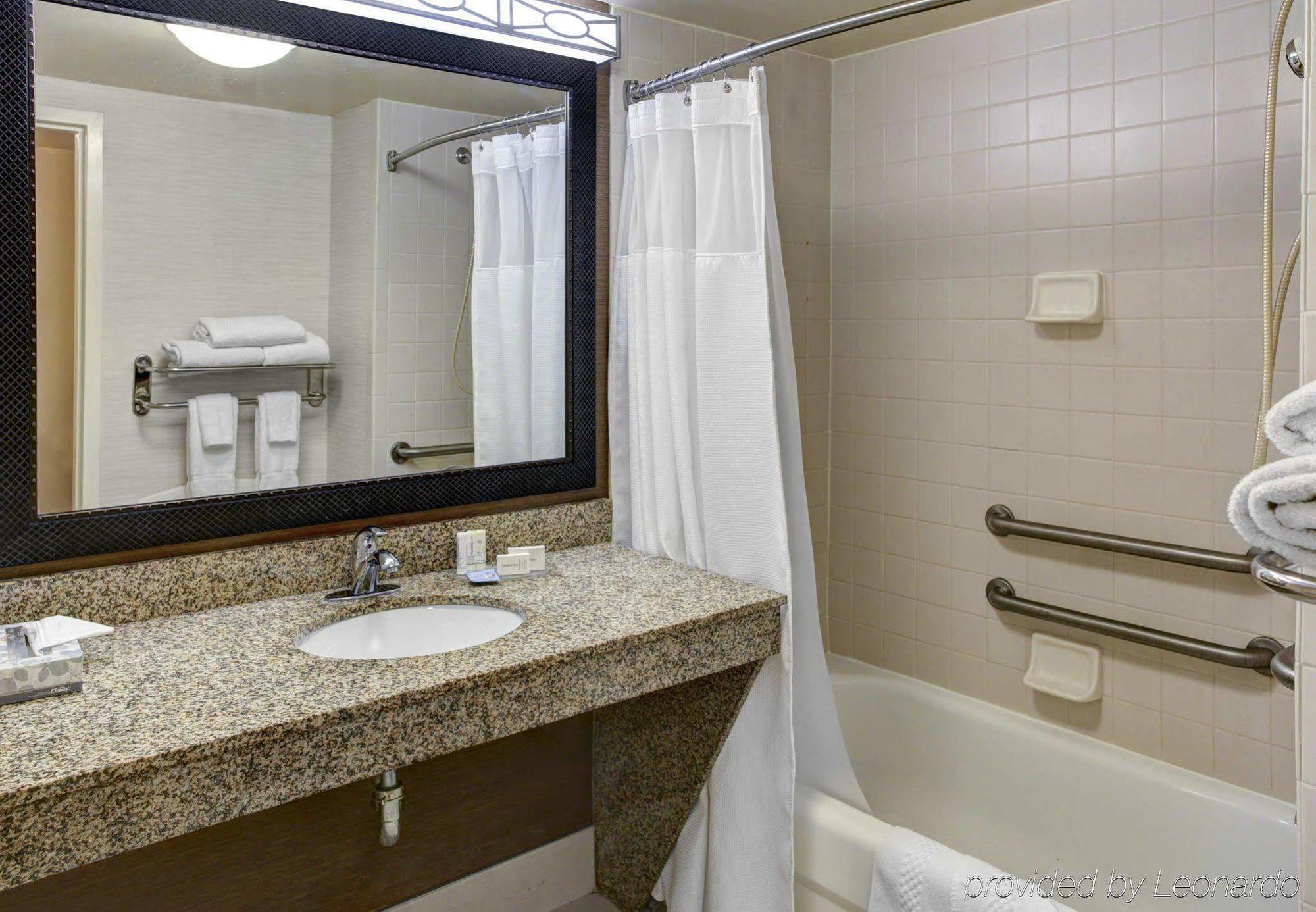 Fairfield Inn & Suites By Marriott Anniston Oxford Exteriör bild